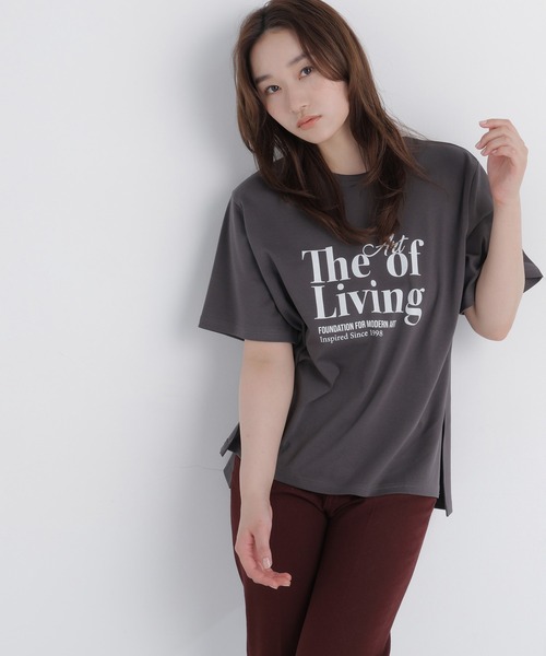 NATURAL BEAUTY BASIC(ナチュラルビューティーベーシック)の「ボクシーロゴTシャツ(Tシャツ/カットソー・レディース・チャコールグレー/オフホワイト・FREE)」の16枚目の写真