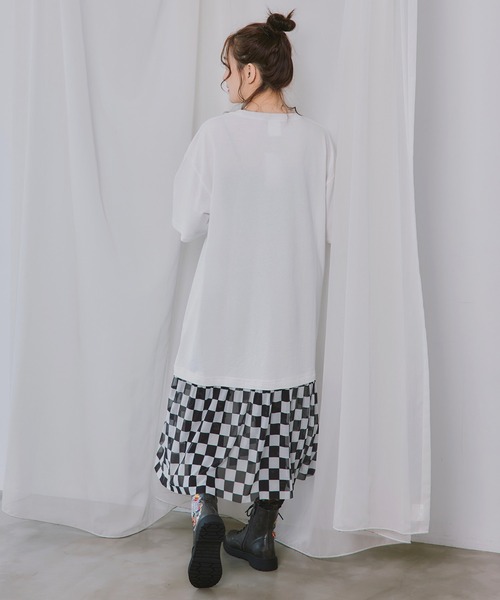 ScoLar(スカラー)の「162731:ダークメルヘン×チェック柄 チュール裾切替ワンピース(ワンピース・レディース・チャコールグレー/オフホワイト/パープル・M)」の5枚目の写真