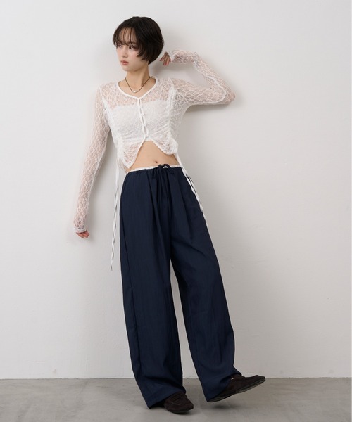 NUJOH(ヌゾ)の「Shirring Lace Sheer Cardigan/シャーリングレースシアーカーディガン(カーディガン/ボレロ・レディース・ホワイト/ブラック・FREE)」の10枚目の写真