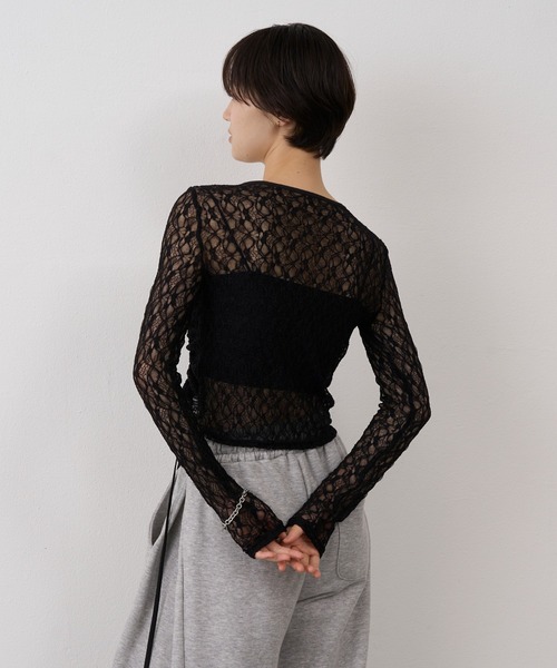 NUJOH(ヌゾ)の「Shirring Lace Sheer Cardigan/シャーリングレースシアーカーディガン(カーディガン/ボレロ・レディース・ホワイト/ブラック・FREE)」の20枚目の写真