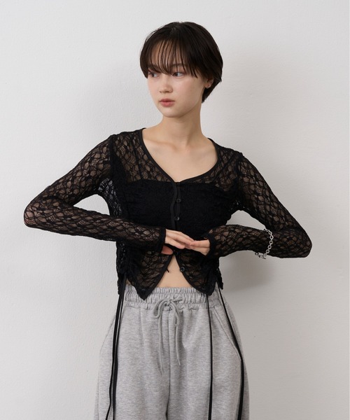 NUJOH(ヌゾ)の「Shirring Lace Sheer Cardigan/シャーリングレースシアーカーディガン(カーディガン/ボレロ・レディース・ホワイト/ブラック・FREE)」の16枚目の写真