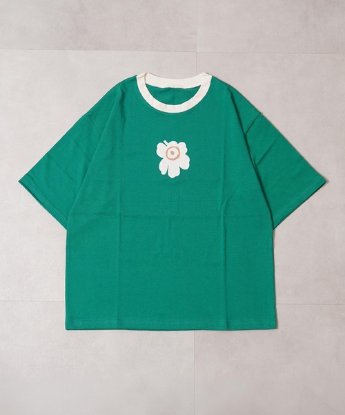 1111clothing(ワンフォークロージング)の「リンガーネック フラワーTシャツ / Ringer Neck Flower T-shirt(Tシャツ/カットソー・レディース・チャコールグレー/レッド・FREE)」の3枚目の写真