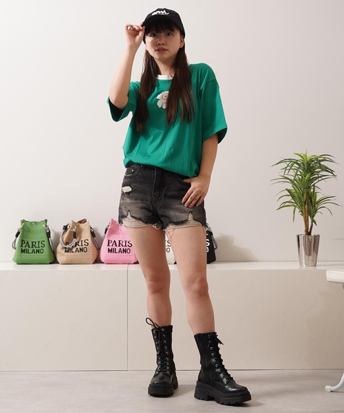 1111clothing(ワンフォークロージング)の「リンガーネック フラワーTシャツ / Ringer Neck Flower T-shirt(Tシャツ/カットソー・レディース・チャコールグレー/レッド・FREE)」の5枚目の写真