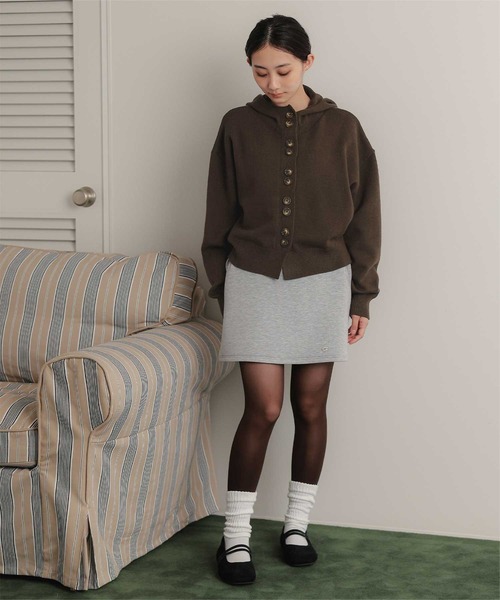 miette（ミエット）の「スタンドフードニットプルオーバー（ニット/セーター・レディース・ライトグレー/ブラウン/ブラック・FREE）」の17枚目の写真