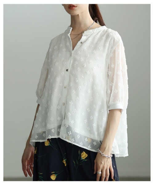 Sawa a la mode(サワアラモード)の「立体ドットふんわりスリーブシアーブラウス(シャツ/ブラウス・レディース・ホワイト/ブラック・FREE)」の21枚目の写真