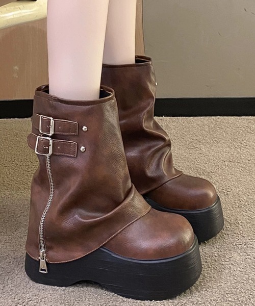 Sibra(シブラ)の「【秋冬新作】ダブルベルトサイドジップ厚底ミドルブーツ(ブーツ・レディース・ブラック/ブラウン・S/M/L)」の2枚目の写真