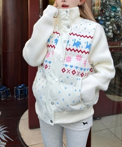 LUCPY（ラクピー）の「ニット×ノルディック柄ドッキングジャケット（その他アウター・レディース・ホワイト・SMALL/MEDIUM/LARGE/X-LARGE）」の2枚目の写真