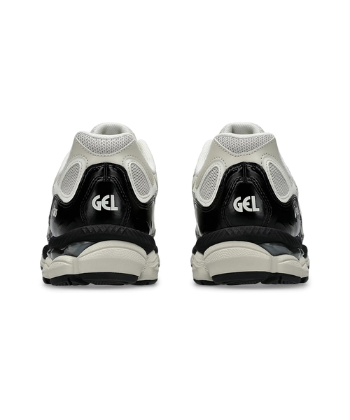ASICS(アシックス)の「ASICS(アシックス) GEL-NYC 1203B081(スニーカー・メンズ・ライトグレー・25.5cm/26.5cm/27cm/27.5cm/28cm/29cm/26cm)」の3枚目の写真