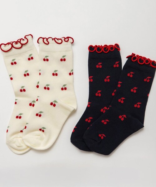 BRANSHES(ブランシェス)の「さくらんぼ総柄ソックス(ソックス/靴下・キッズ・アイボリー/ネイビー・13-15㎝/L/19-21㎝)」の7枚目の写真