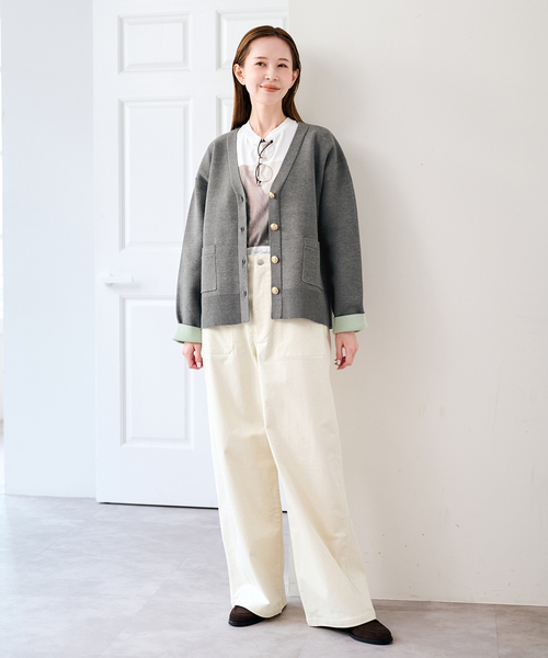 U by SPICK&SPAN(ユーバイスピックアンドスパン)の「金ボタンカラーニットカーデ(カーディガン/ボレロ・レディース・チャコールグレー/ネイビー・FREE)」の4枚目の写真