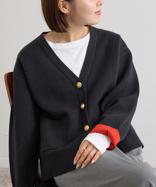 U by SPICK&SPAN(ユーバイスピックアンドスパン)の「金ボタンカラーニットカーデ(カーディガン/ボレロ・レディース・チャコールグレー/ネイビー・FREE)」の19枚目の写真