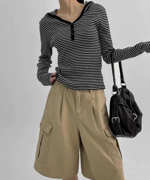 Miniministore(ミニミニストア)の「2WAY ワンショルダーバッグ 大容量(ショルダーバッグ・レディース・シルバーグレー/ブラック/ホワイト・FREE)」の7枚目の写真