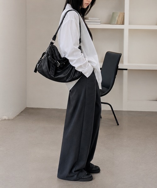Miniministore(ミニミニストア)の「2WAY ワンショルダーバッグ 大容量(ショルダーバッグ・レディース・シルバーグレー/ブラック/ホワイト・FREE)」の15枚目の写真