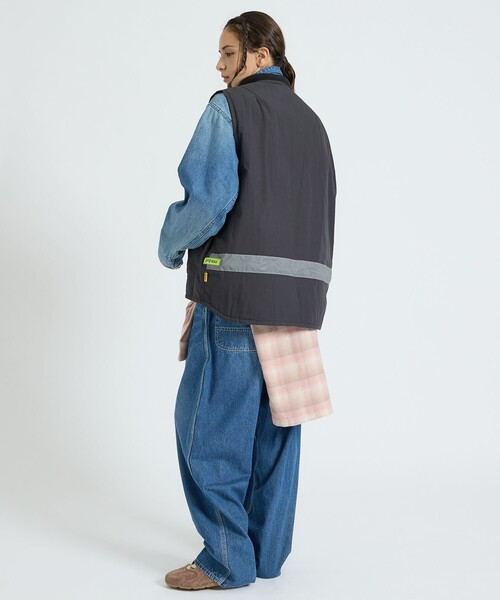SPIEWAK（スピーワック）の「【SPIEWAK / スピワック】MN SPWK MAILMAN REVERSIBLE VEST / MN SPWK メールマン リバーシブルベスト（ユニセックス）（ブルゾン・メンズ・ブラック・M/L）」の2枚目の写真