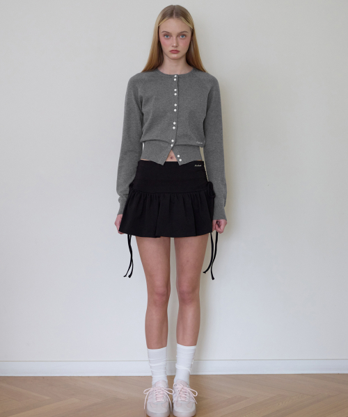 ROSEFRANTZ（ロゼフランツ）の「ダブルボタンカーディガン [チャコール]（カーディガン/ボレロ・レディース・チャコールグレー・OS）」の3枚目の写真