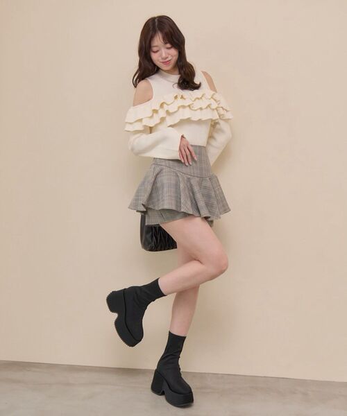 MAJESTIC LEGON(マジェスティックレゴン)の「厚底ストレッチミドルブーツ(ブーツ・レディース・ブラック・SMALL/MEDIUM/LARGE/X-LARGE)」の6枚目の写真