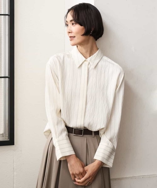 MICHEL KLEIN(ミッシェル・クラン)の「ヴィンテージライクストライプシャツ(シャツ/ブラウス・レディース・カーキ/ホワイト・38)」の3枚目の写真
