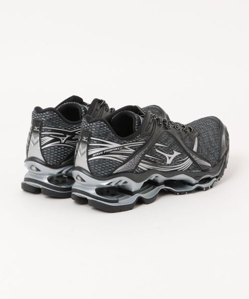 ADAM ET ROPE'（アダムエロペ）の「MIZUN WAVE PROPHECY 1 D1GA265102（その他シューズ・メンズ・ブラック・28.5cm/26.0cm/26.5cm/27.0cm/27.5cm/28.0cm）」の2枚目の写真