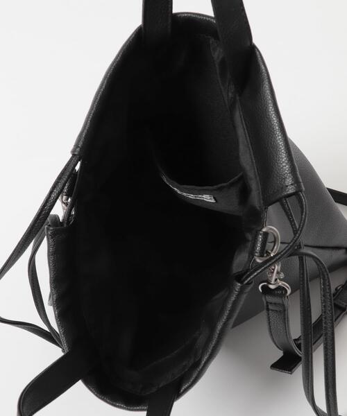 URBAN RESEARCH DOORS(アーバンリサーチドアーズ)の「MULTIWAY BAG(メッセンジャーバッグ・メンズ・ブラック/グリーン/ブラウン・-)」の9枚目の写真