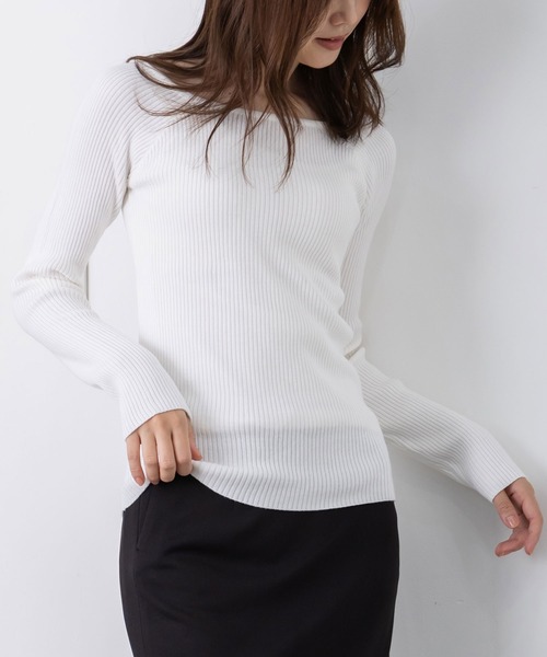 MAISONCOMFY （メゾンコンフィ）の「【ボートネックリブニット】クールさと上品さを兼ね備えたリブニット（ニット/セーター・レディース・グレー/ブラウン/オフホワイト/ブラック・FREE）」の21枚目の写真