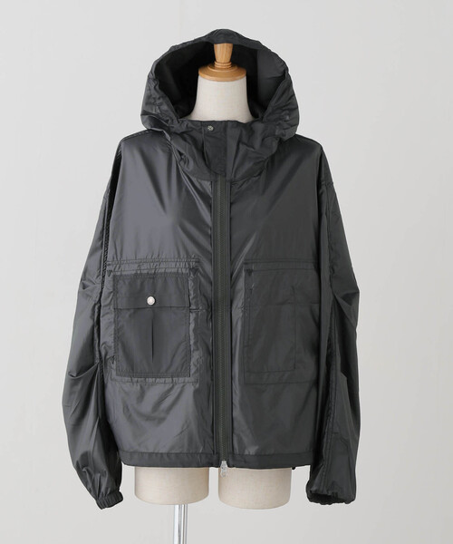 THE NORTH FACE PURPLE LABEL(ザ ノースフェイス パープルレーベル)の「THE NORTH FACE PURPLE LABEL PERTEX QUANT N25FA056(マウンテンパーカー・レディース・チャコールグレー/ベージュ・MEDIUM)」の6枚目の写真