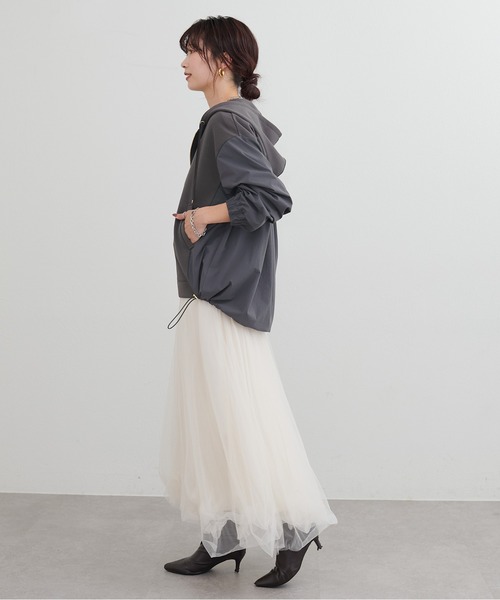 natural couture(ナチュラルクチュール)の「【LARUTA】異素材ドッキングドロストパーカー(パーカー・レディース・ライトベージュ/ブラック/チャコールグレー・FREE)」の14枚目の写真
