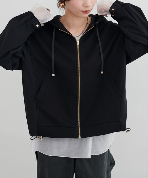 natural couture(ナチュラルクチュール)の「【LARUTA】異素材ドッキングドロストパーカー(パーカー・レディース・ライトベージュ/ブラック/チャコールグレー・FREE)」の5枚目の写真