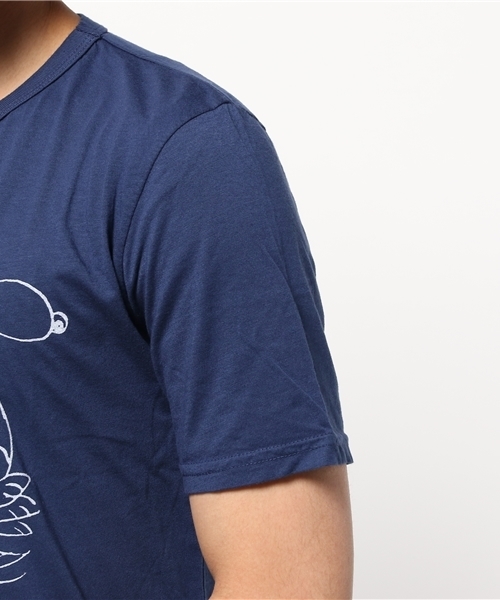 JUNK FOOD(ジャンクフード)の「HOPPING SNOOPY/スヌーピーTシャツ(Tシャツ/カットソー・メンズ・ネイビー・MEDIUM/SMALL/X-SMALL/LARGE)」の5枚目の写真