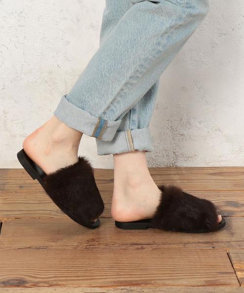 green label relaxing（グリーンレーベルリラクシング）の「KC FUR サンダル◆（サンダル・レディース・ブラック/ライトグレー/ダークブラウン・38/36/37）」の12枚目の写真