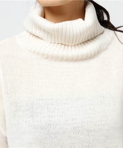RAY CASSIN（レイカズン）の「タートルネックプルオーバー（ニット/セーター・レディース・ネイビー/オフホワイト/杢グレー/キャメル・FREE）」の8枚目の写真