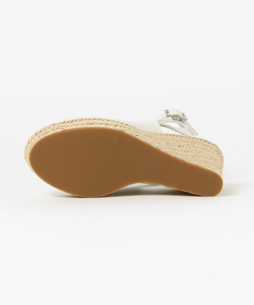 CHARLES & KEITH(チャールズ & キース)の「アンクルストラップエスパドリーユ / ANKLE-STRAP ESPADRILLES(サンダル・レディース・ブラック/ライトベージュ/オフホワイト・24cm/25cm/22.5cm/23.5cm/24.5cm/23cm)」の9枚目の写真