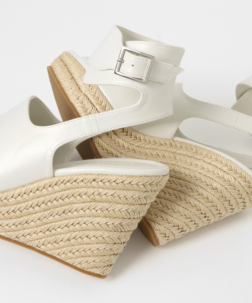 CHARLES & KEITH(チャールズ & キース)の「アンクルストラップエスパドリーユ / ANKLE-STRAP ESPADRILLES(サンダル・レディース・ブラック/ライトベージュ/オフホワイト・24cm/25cm/22.5cm/23.5cm/24.5cm/23cm)」の7枚目の写真