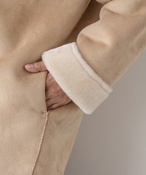 Banner Barrett（バナーバレット）の「FUR MOUTON  BLOUSON（ムートンコート・レディース・ベージュ/オフホワイト・38）」の6枚目の写真