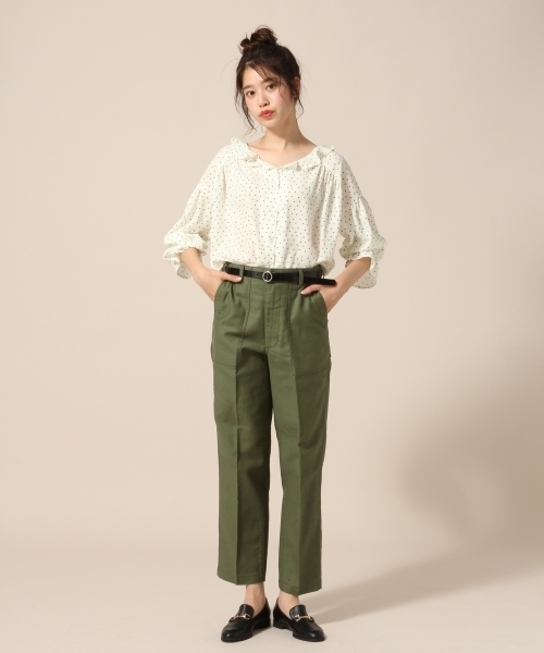 LOWRYS FARM(ローリーズファーム)の「JZドットブラウス 784925 (シャツ/ブラウス・レディース・ライラック/オフホワイト/ブラック・LARGE/MEDIUM)」の4枚目の写真