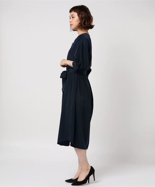 laboratory work（ラボラトリーワーク）の「ドルマンショートスリーブトロミワンピース（ワンピース・レディース・ネイビー/グレー系その他/キャメル・MEDIUM）」の21枚目の写真