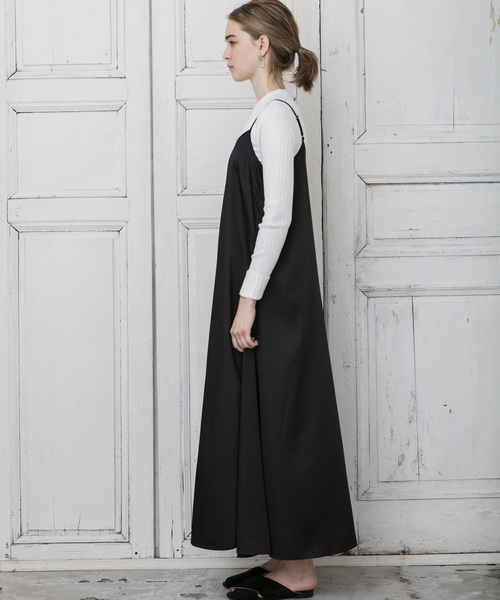 Emma Taylor（エマテイラー）の「サテンキャミドレス（ドレス・レディース・ブラック/グリーン・FREE）」の13枚目の写真