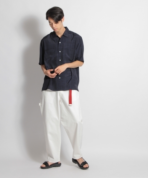 niko and...(ニコアンド)の「コットンツイルペインターパンツ(その他パンツ・メンズ・ベージュ/オフホワイト・LARGE/MEDIUM)」の8枚目の写真