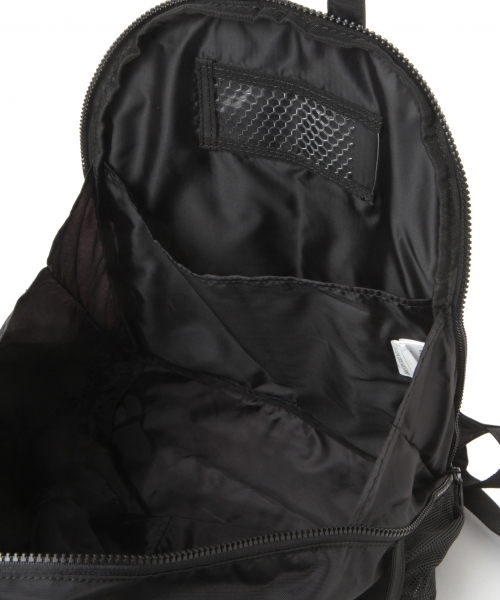 GLOBAL WORK（グローバルワーク）の「【キッズ】バックパック/799170（バックパック/リュック・キッズ・ブラック/レッド・FREE）」の16枚目の写真