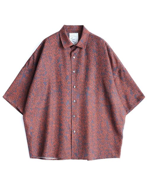 SHAREEF（シャリーフ）の「LETTERING PATTERN S/S SHIRTS（シャツ/ブラウス・メンズ・ブラック/オレンジ/モカ・1/2/3）」の3枚目の写真