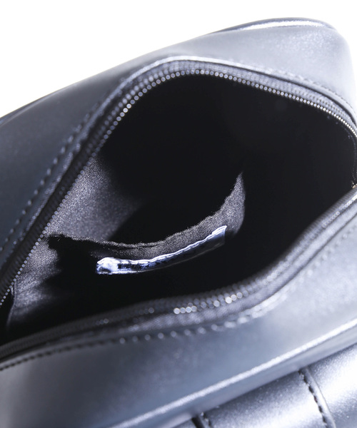 WEGO（ウィゴー）の「WEGO/ベルトポケットミニショルダーバッグ（ショルダーバッグ・レディース・ブラック/その他1・FREE）」の11枚目の写真