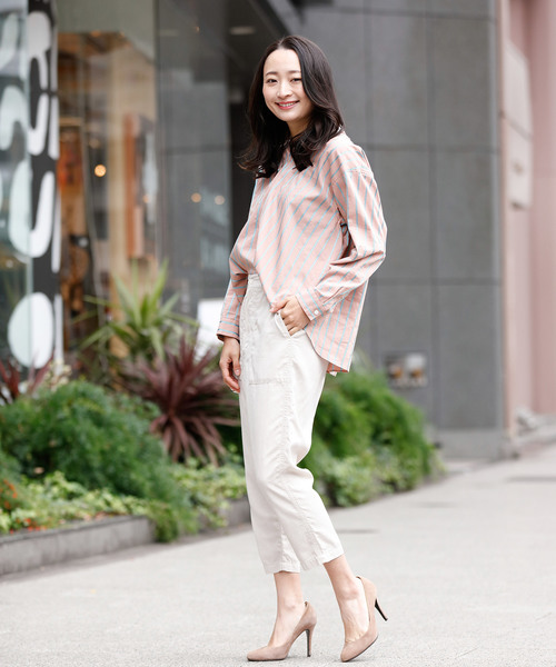 Munich（ミューニック）の「イタリア製シルクレーヨンストライププルオーバーシャツ（シャツ/ブラウス・レディース・ベージュ/ネイビー/ラベンダー/ピンク・FREE）」の5枚目の写真