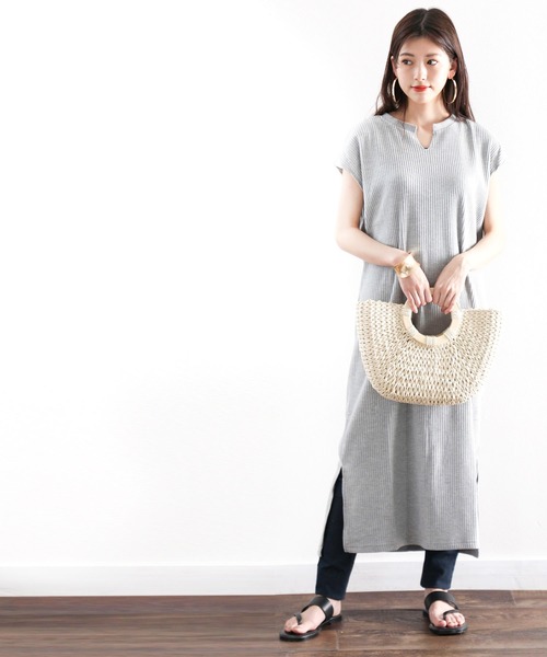 classicalelf(クラシカルエルフ)の「さらり、こなれ感。サーマルキーネックマキシ丈ワンピース(ワンピース)」|グレー