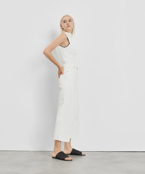 CHARLES & KEITH(チャールズ & キース)の「ウィッカーエスク スライダー / Wicker-esque Sliders(スリッポン・レディース・ホワイト/ブラック/ベビーピンク・22.5cm/23cm/23.5cm/24.5cm/25cm)」の15枚目の写真