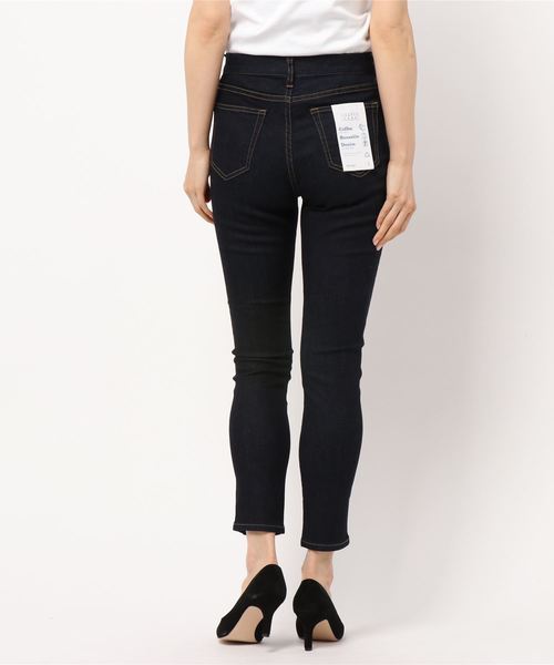 LOWRYS FARM（ローリーズファーム）の「ＩＣＥＣＡＦＥスキニーデニム　831898（デニムパンツ・レディース・ネイビー/ブルー・MEDIUM/SMALL/X-SMALL/LARGE）」の4枚目の写真