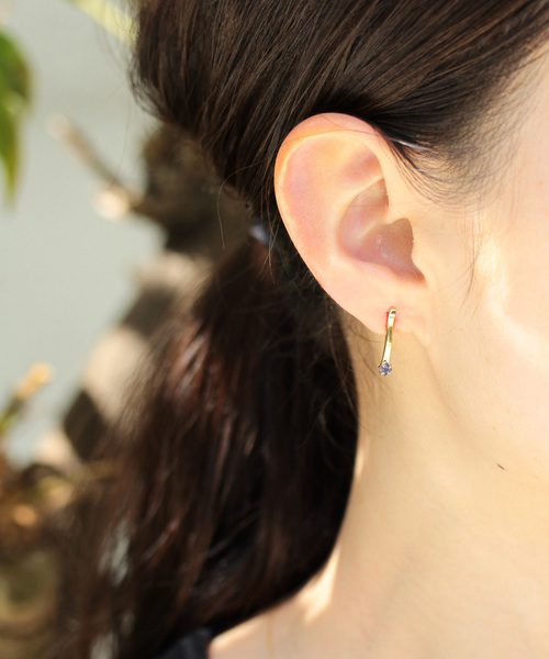 セール Silver925 K18 ゴールドライン アイオライト 天然石 シルバーピアス ニッケルフリー ピアス 両耳用 Noir De Poupee ノワールドプーペ のファッション通販 Zozotown