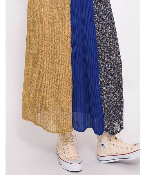 POU DOU DOU(プードゥドゥ)の「パッチワークアコーディオンプリーツスカート(スカート・レディース・ブラック/イエロー/ネイビー・3)」の16枚目の写真