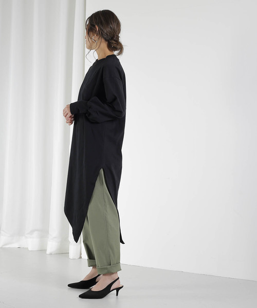 kha:ki(カーキ)の「「KHA:KI / カーキ」ヘムアシンメトリーモックネックバスクシャツ"ASYMMETRY HEM DRESS"(Tシャツ/カットソー・レディース・ホワイト/ブラック/ベージュ/ブラウン・1)」の6枚目の写真