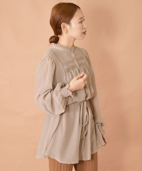 w closet（ダブルクローゼット）の「ポリボイルレースブラウス（シャツ/ブラウス・レディース・オフホワイト/ベージュ/テラコッタ・FREE）」の18枚目の写真