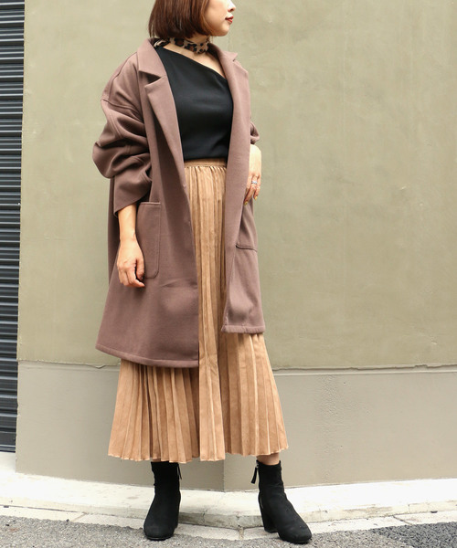 VENCEEXCHANGE（ヴァンスエクスチェンジ）の「【WEB限定サイズ】ビックシルエットミドルコート（チェスターコート・レディース・ブラック/ブラック系その他/ライトブラウン/ホワイト/ベージュ・MEDIUM/LARGE）」の4枚目の写真