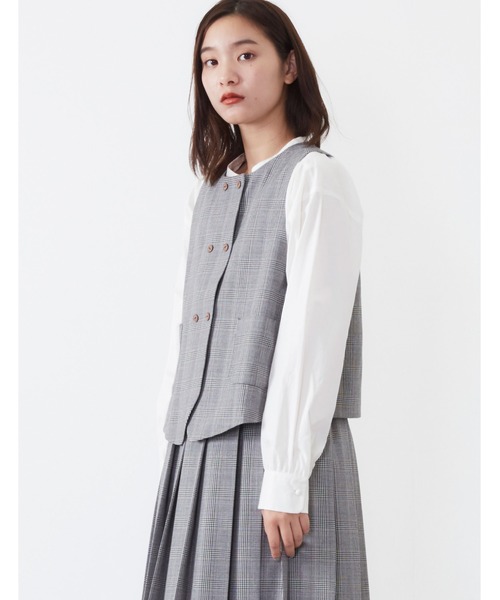 POU DOU DOU（プードゥドゥ）の「E/Rダブルボタンベスト（ベスト・レディース・ブラック/イエロー/スミクロ・3）」の12枚目の写真